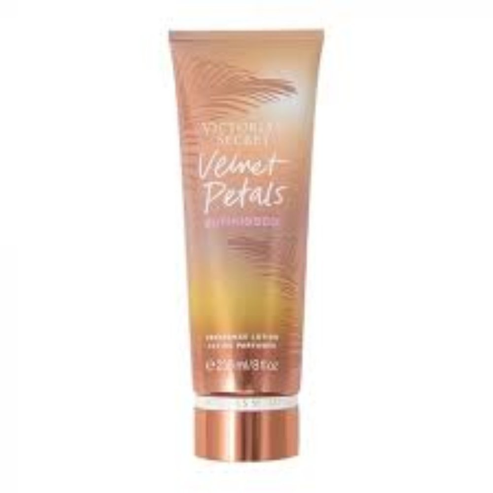 Victoria’s Secret Velvet Petals Sunkissed Lotion